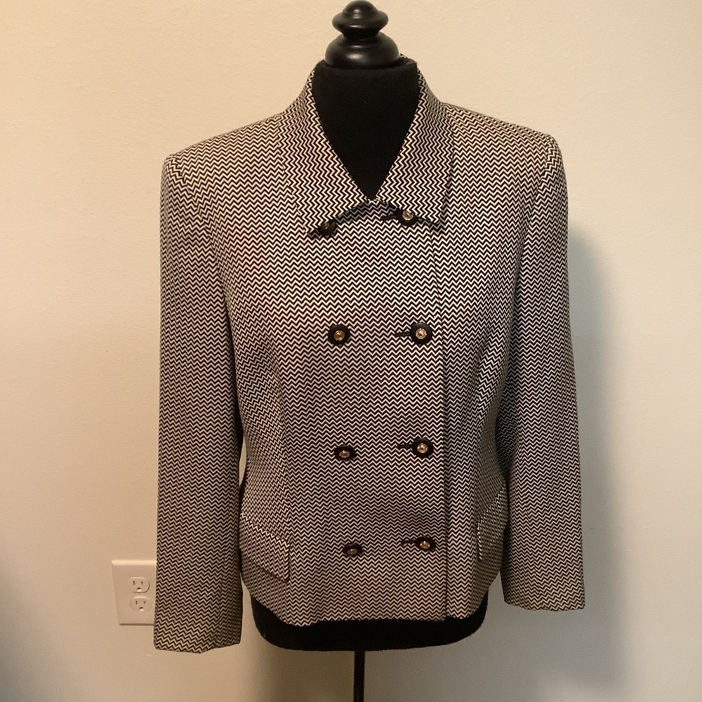 Versace Istante vintage 90’s women’s double breasted cropped jacket blazer